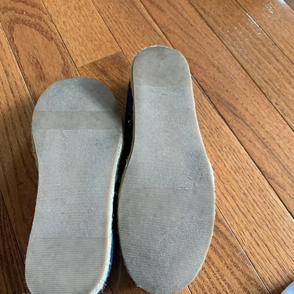 Gymboree slides size 13